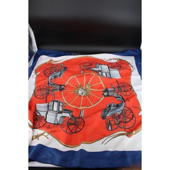 Beautiful Silk Stagecoach Print Scarf 34" - Picture 2 of 2